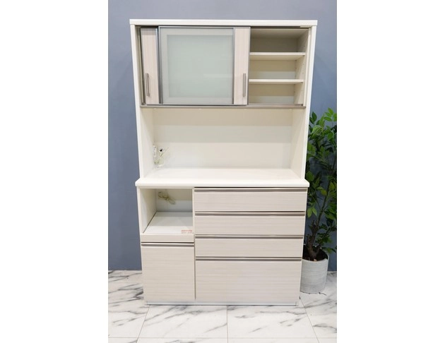 現代簡約風高餐櫃